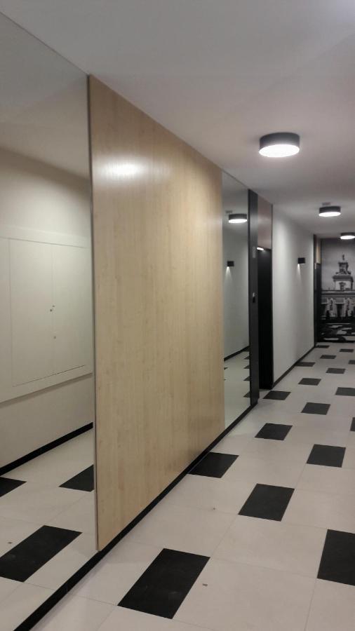Silver Apartment In Wilanow Varsavia Esterno foto